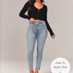 LIKE NEW - Abercrombie Curve Love High Rise Super Skinny Ankle Jeans